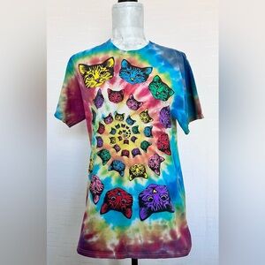 Fruit of the Loom Colorful Tie-Dye Cat Print Shirt Sz M